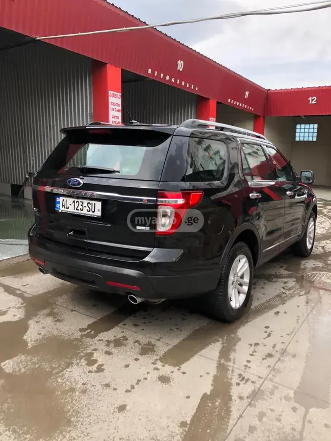 Ford Explorer 2015 — photo 2