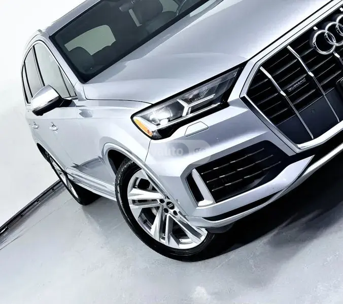 Audi Q7 2022 — photo 2