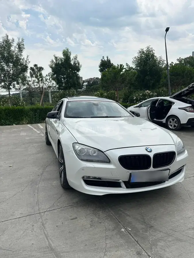 BMW 630 2013 — photo 2