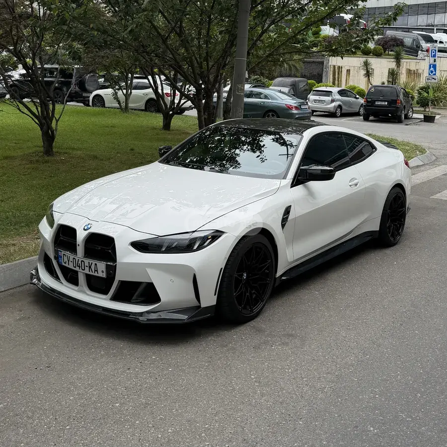 BMW M4