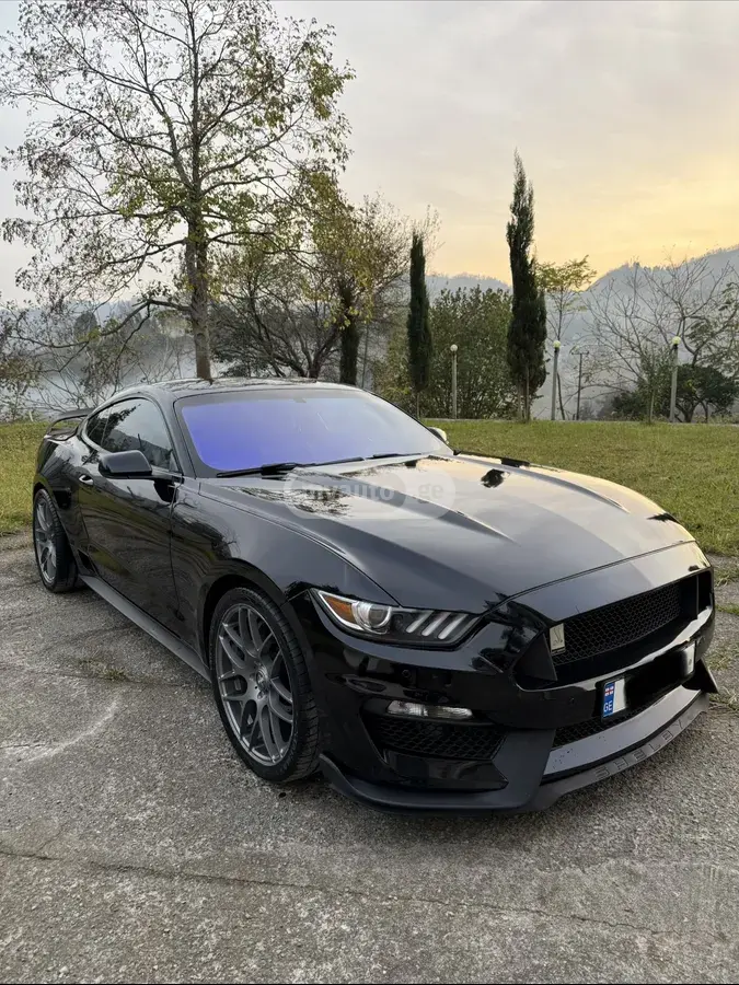 Ford Mustang 2016 — photo 2