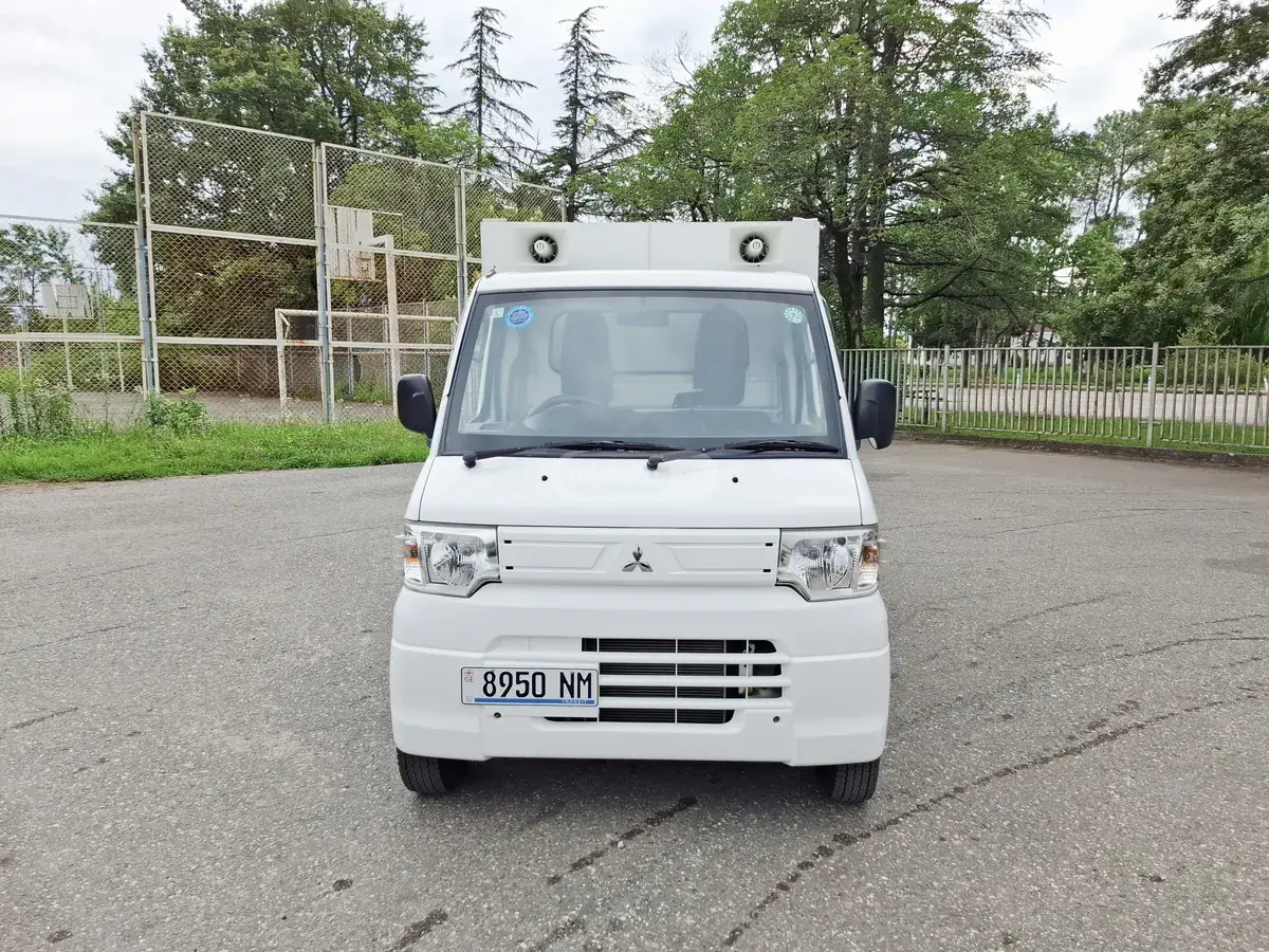 Mitsubishi Minicub