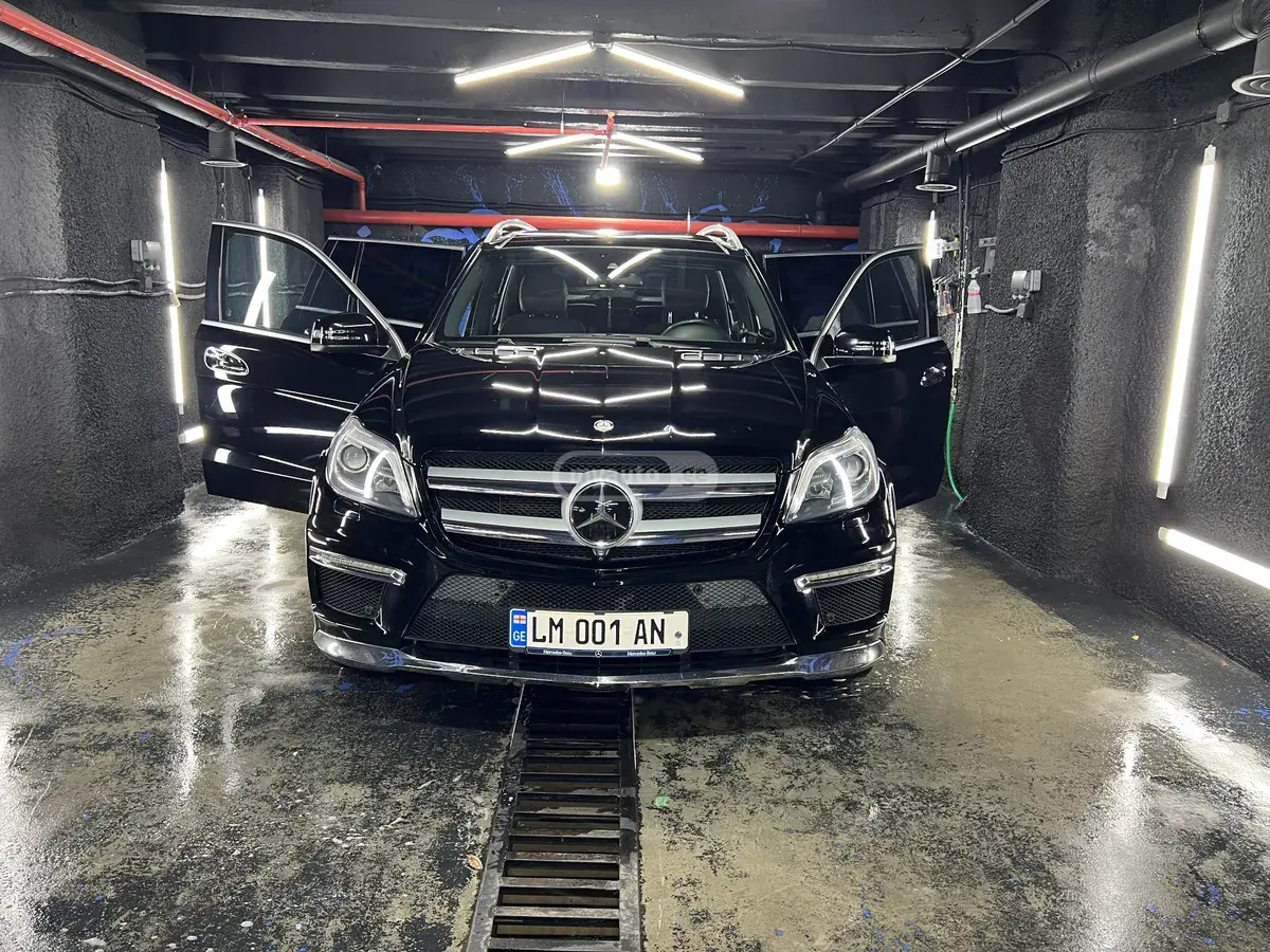 Mercedes-Benz GL 550 2014 — photo 2