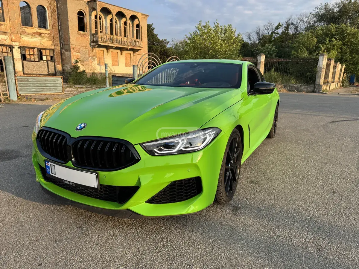 BMW 850