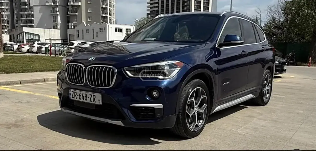 BMW X1