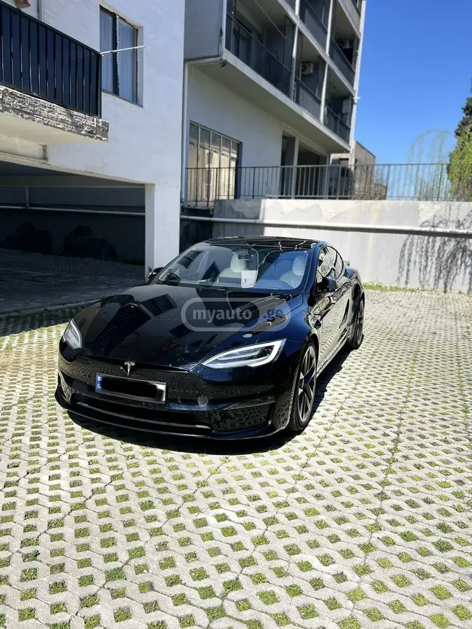 Tesla Model S 2021 — photo 2
