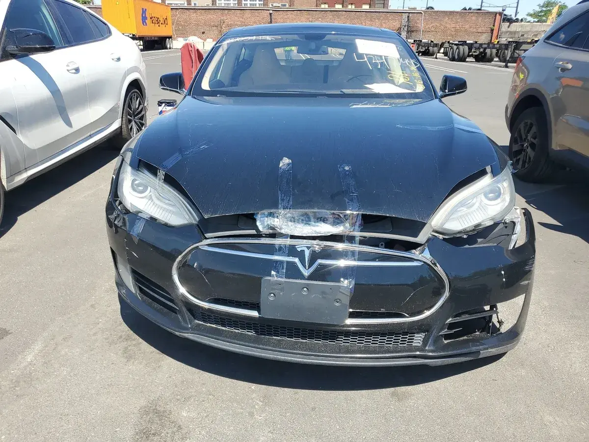 Tesla Model S