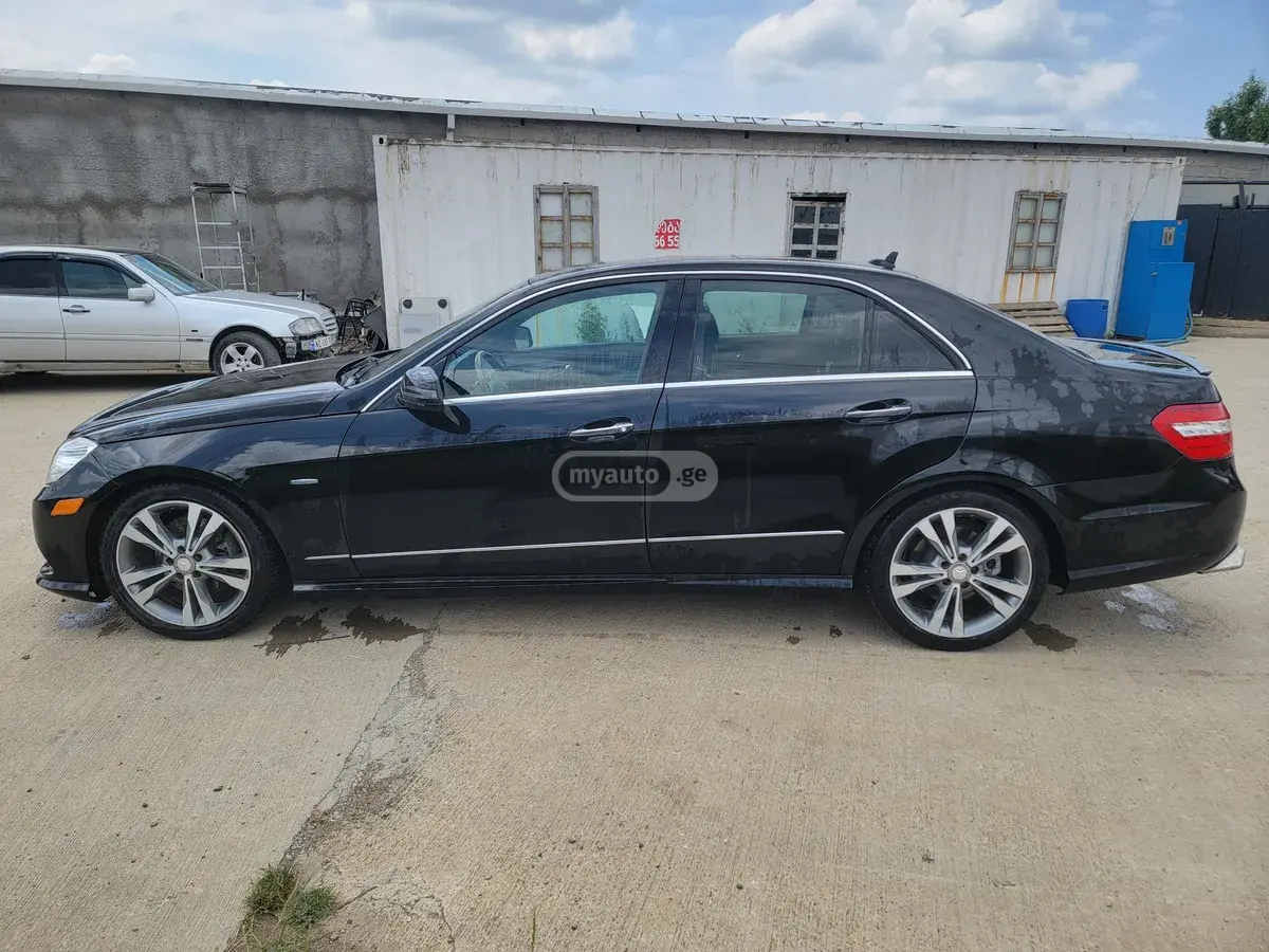 Mercedes-Benz E 350 2011 — photo 2