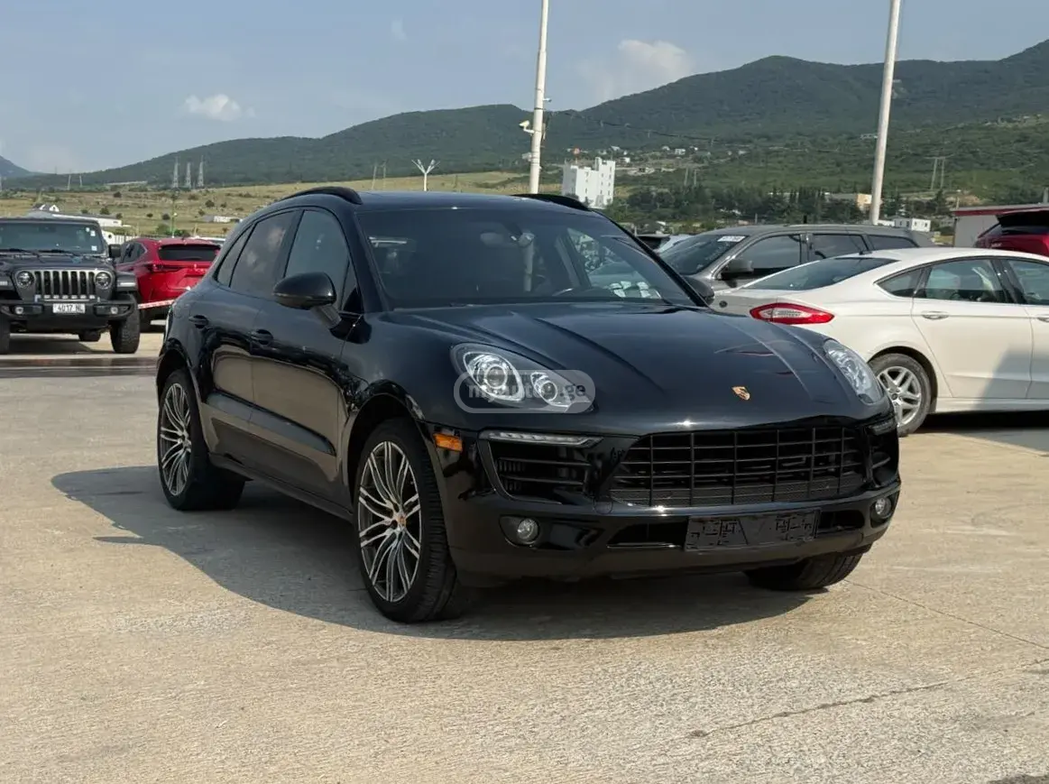 Porsche Macan