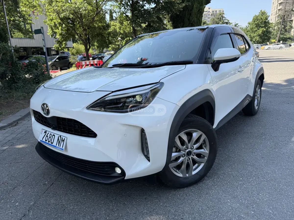 Toyota Veloz Cross
