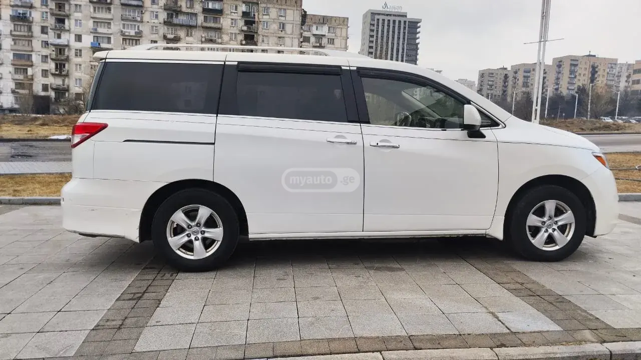 Nissan Quest