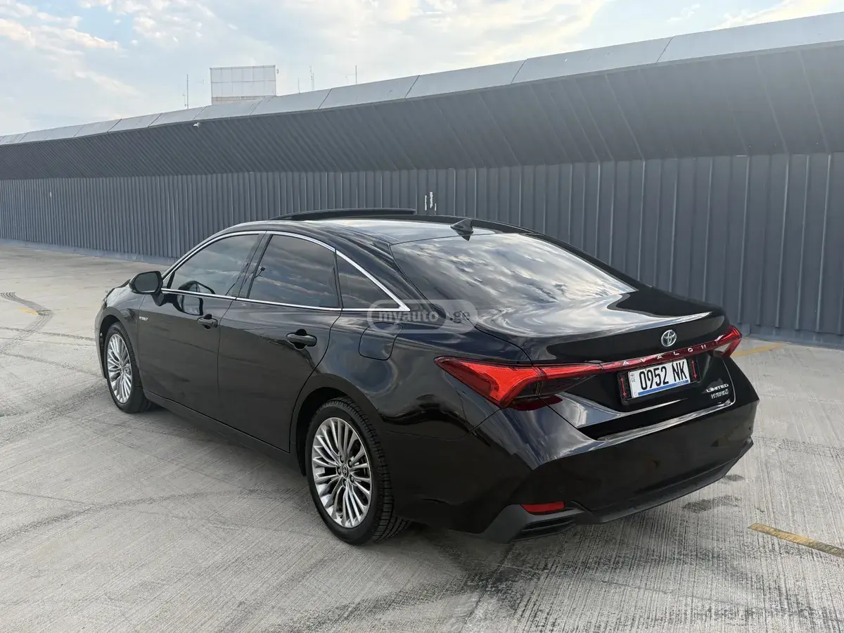 Toyota Avalon 2021 — photo 2