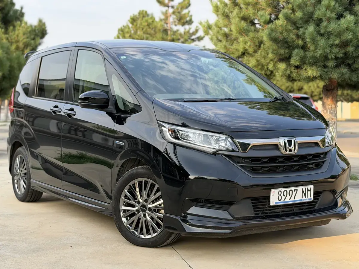 Honda Freed 2022 — photo 2