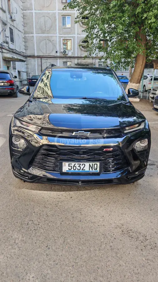 Chevrolet Trailblazer 2022 — photo 2