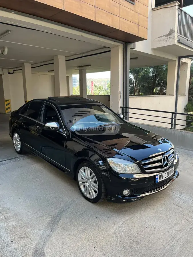 Mercedes-Benz C 300
