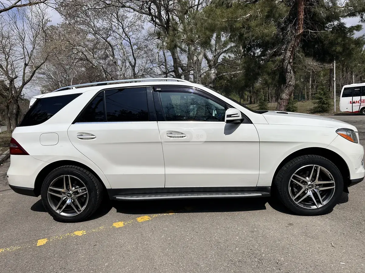 Mercedes-Benz ML 350