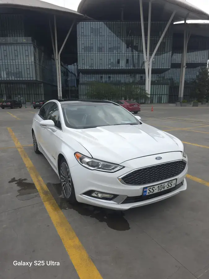 Ford Fusion