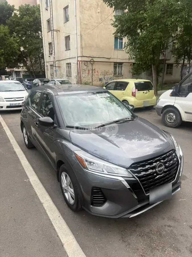 Nissan Kicks