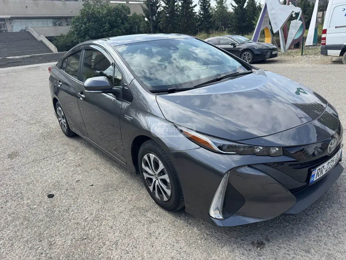Toyota Prius Prime