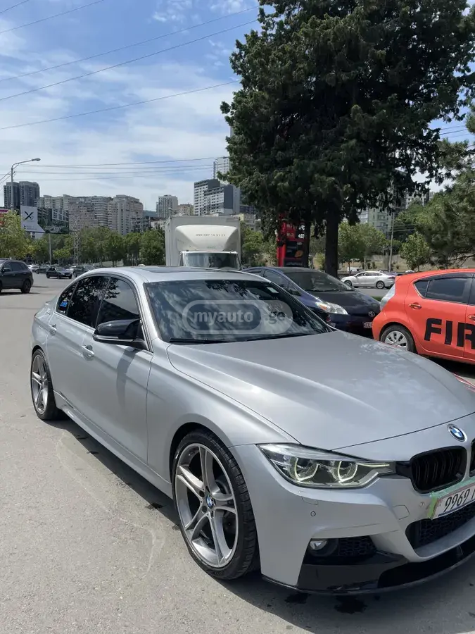BMW 340