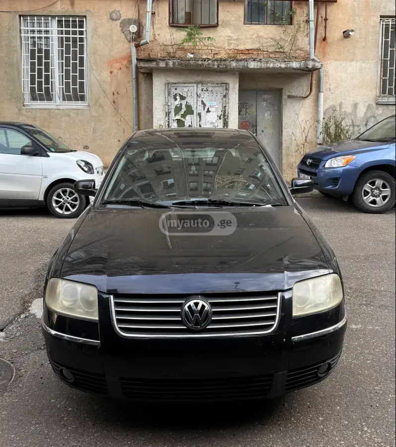 Volkswagen Passat 2001 — photo 2