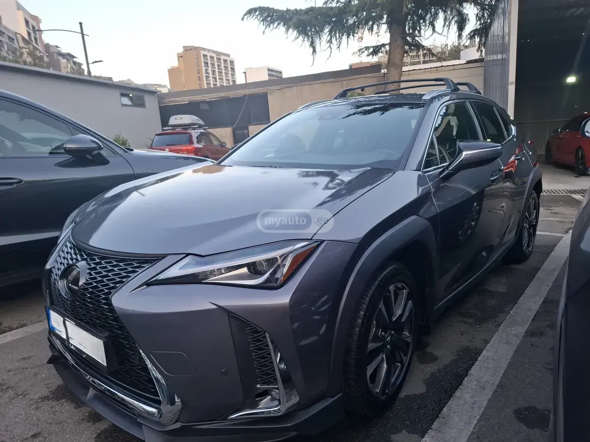 Lexus UX 200 2021 — photo 2