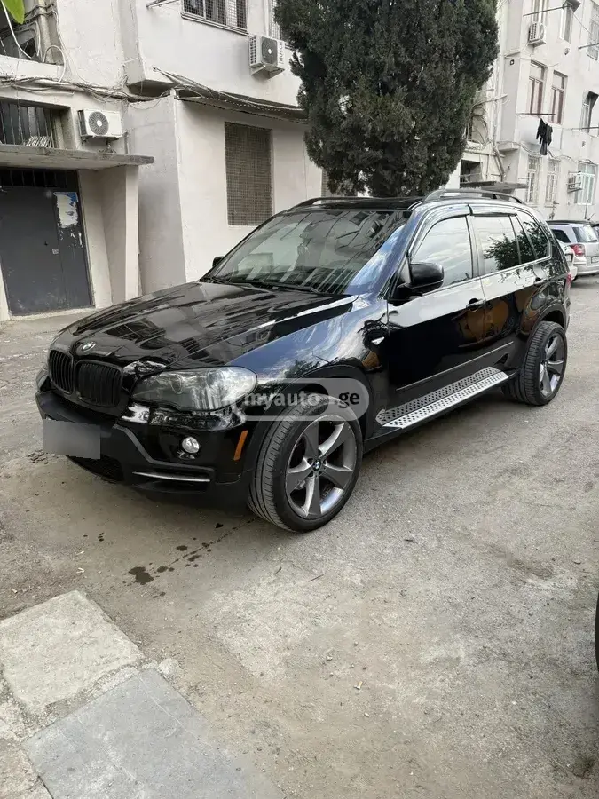 BMW X5 2009 — photo 2