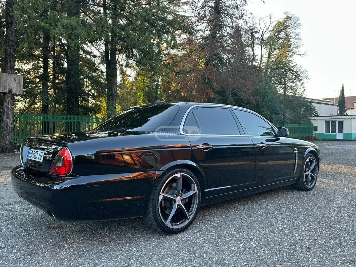 Jaguar XJ 2007 — photo 2