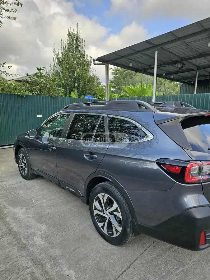 Subaru Outback 2021 — photo 2