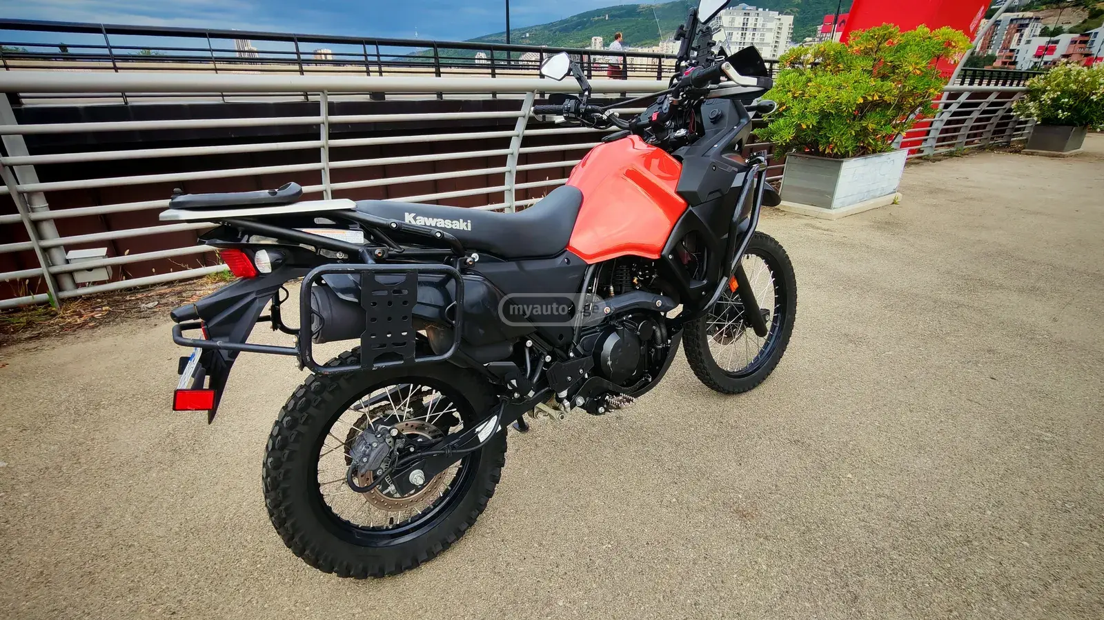 Kawasaki KLR650 2021 — photo 2