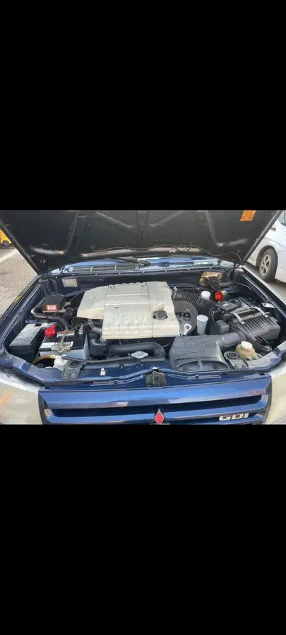 Mitsubishi Pajero IO 1998 — photo 2