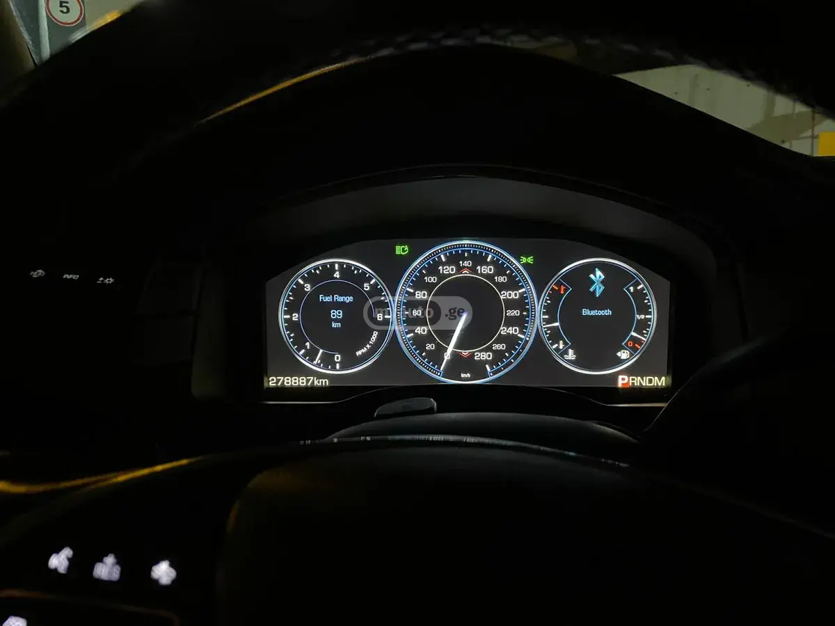 Cadillac Escalade 2015 — photo 2