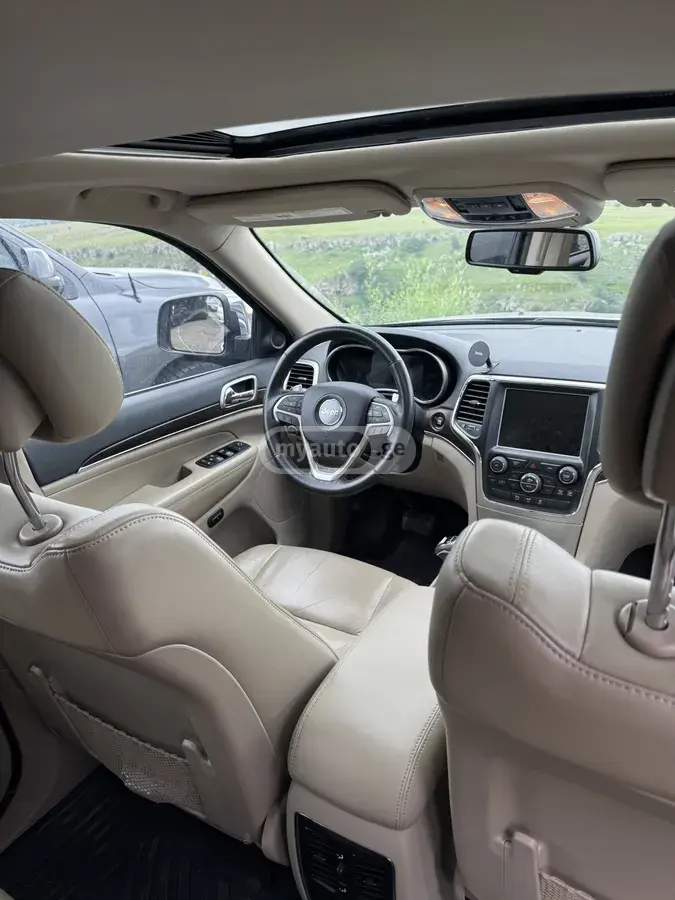 Jeep Grand Cherokee 2015 — photo 2