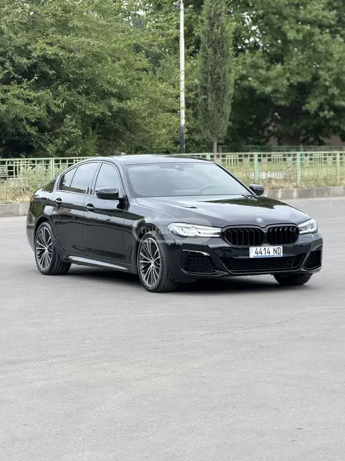 BMW 530 2022 — photo 2