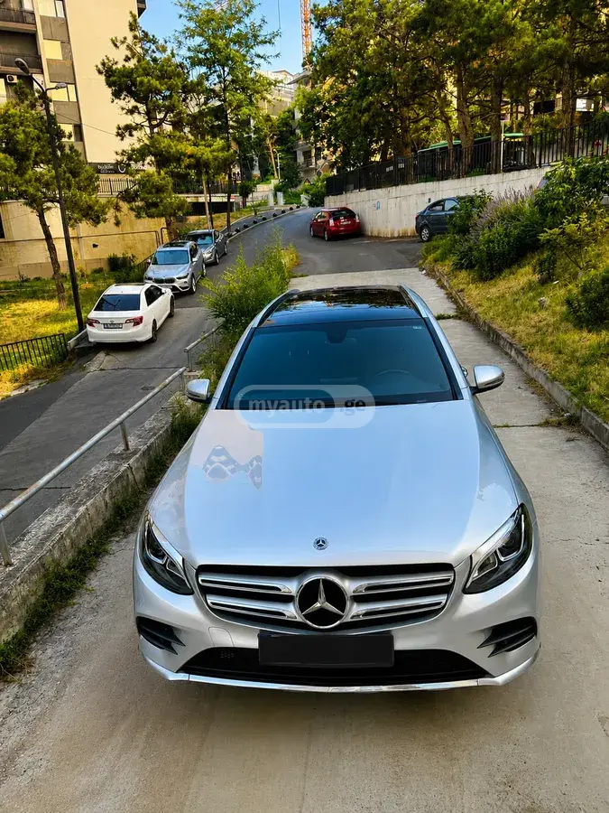 Mercedes-Benz GLC 350 2019 — photo 2
