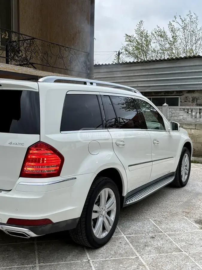Mercedes-Benz GL 450 2012 — photo 2
