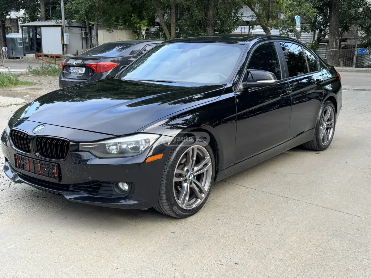 BMW 328 2013 — photo 2