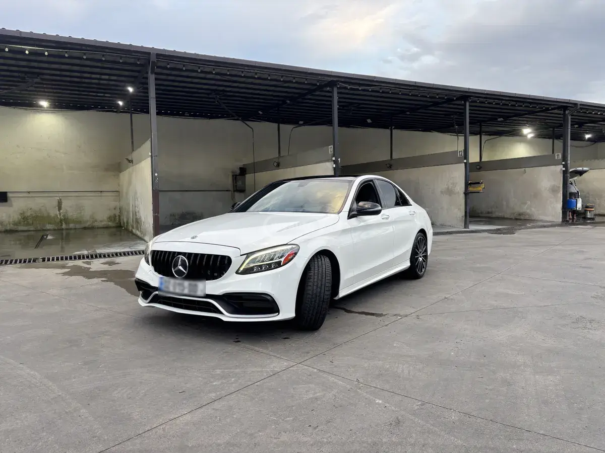 Mercedes-Benz C 300