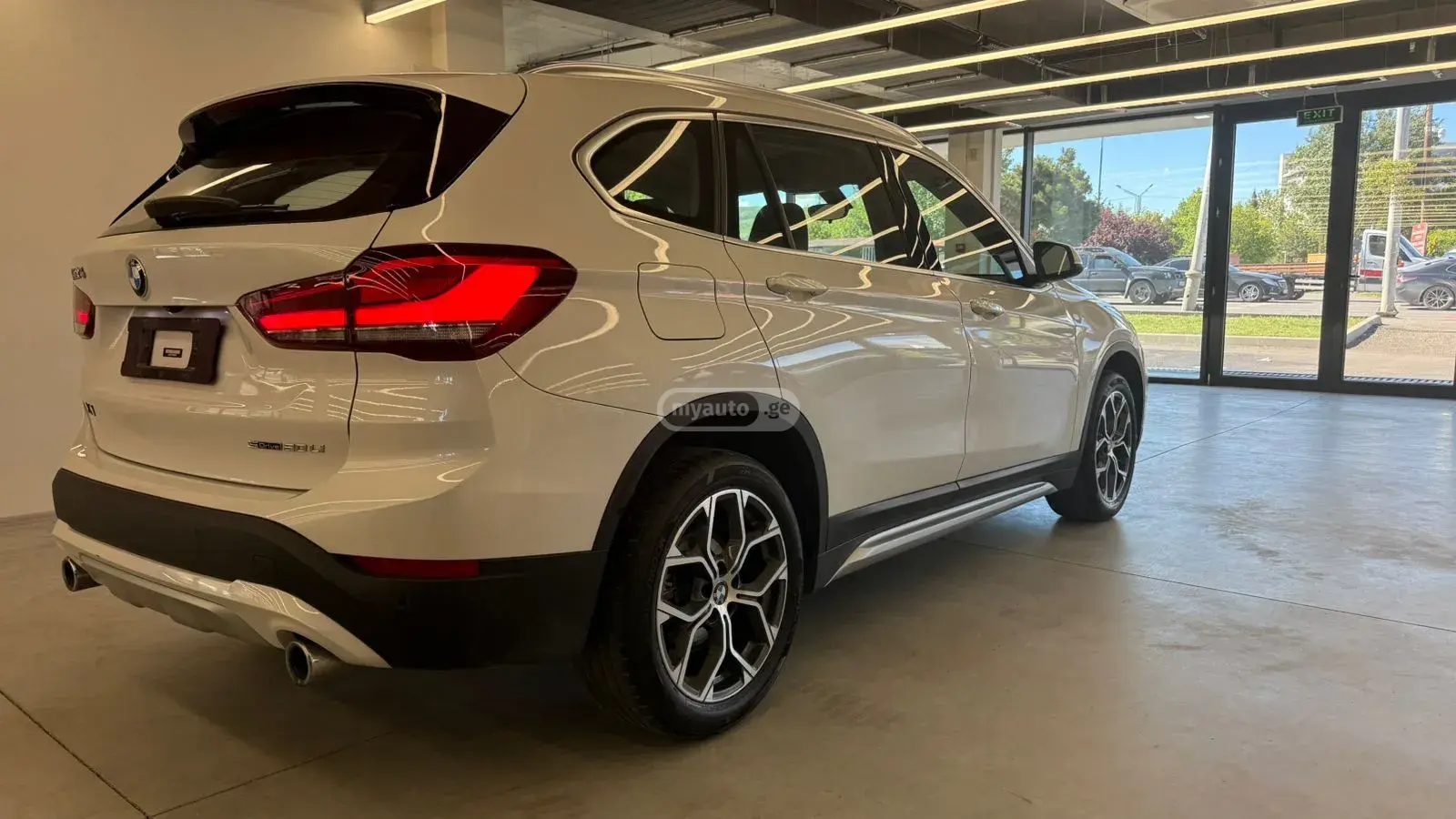 BMW X1 2022 — photo 2