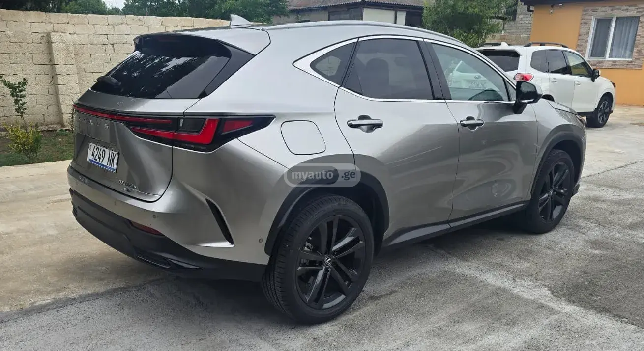Lexus NX 450 2022 — photo 2