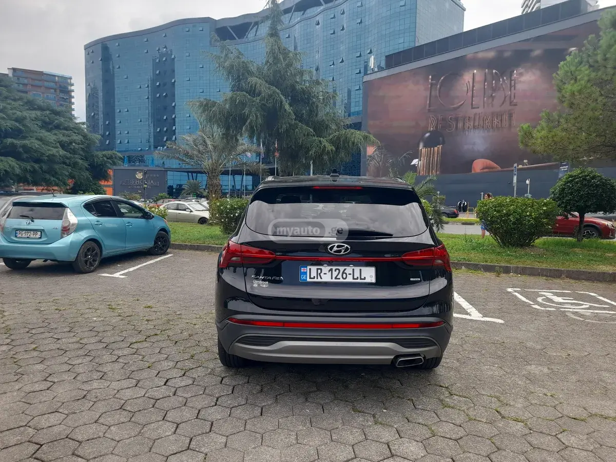 Hyundai Santa Fe 2021 — photo 2