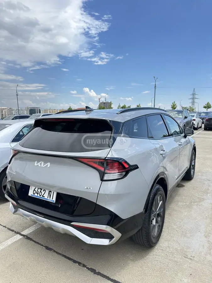 Kia Sportage 2023 — photo 2