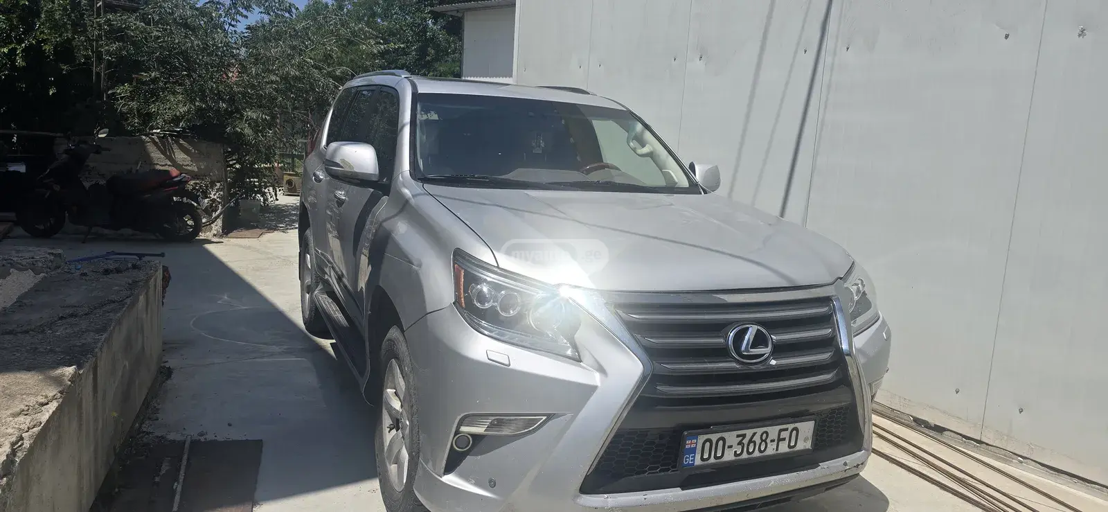Lexus GX 460 2012 — photo 2