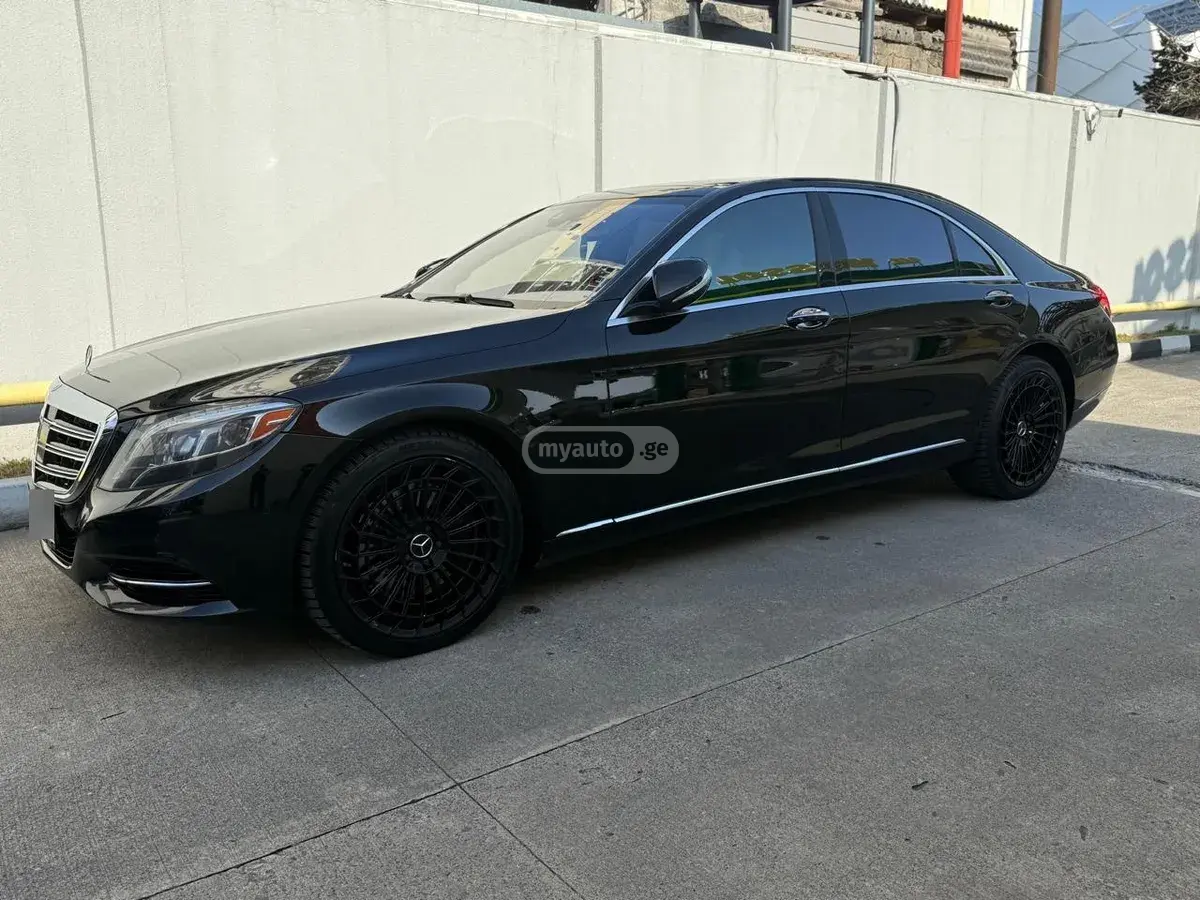 Mercedes-Benz S 550