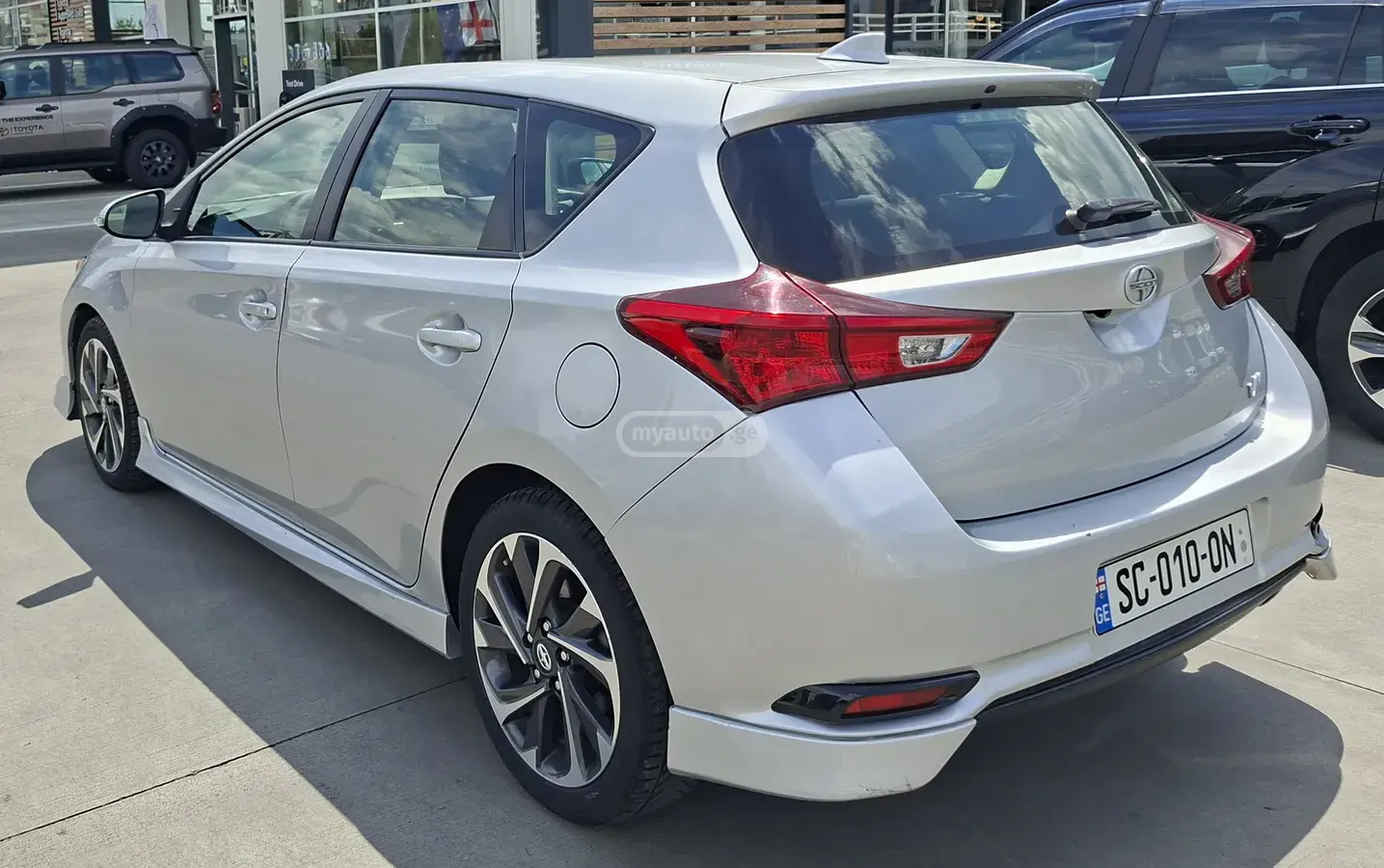 Toyota COROLLA iM 2016 — photo 2