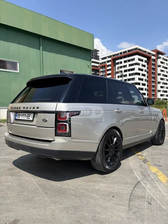 Land Rover Range Rover Vogue 2018 — photo 2