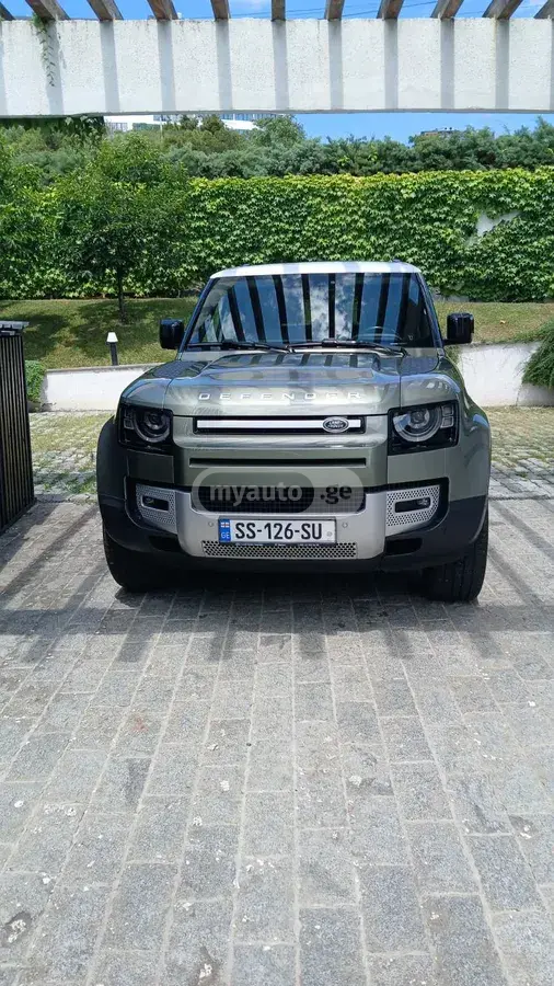 Land Rover Defender 90