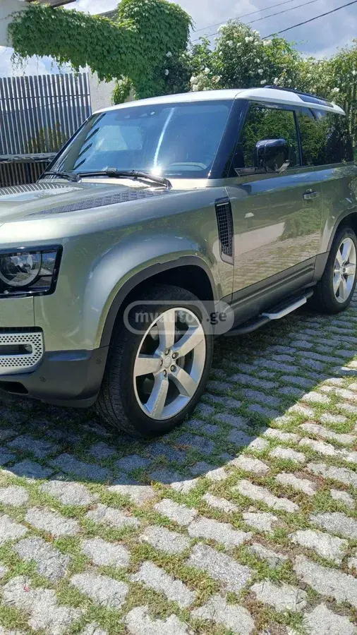 Land Rover Defender 90 2021 — photo 2