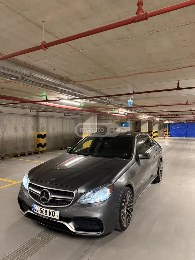 Mercedes-Benz E 350 2015 — photo 2