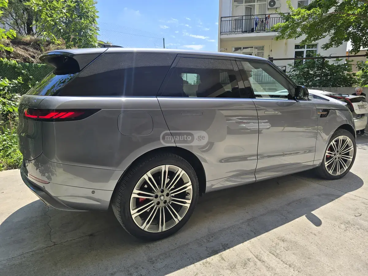 Land Rover Range Rover Sport 2025 — photo 2